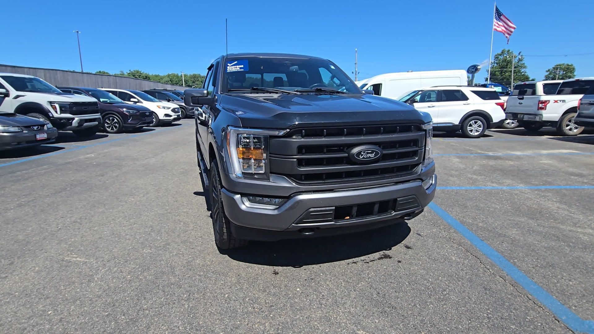 Used 2023 Gray Ford Lariat image 13