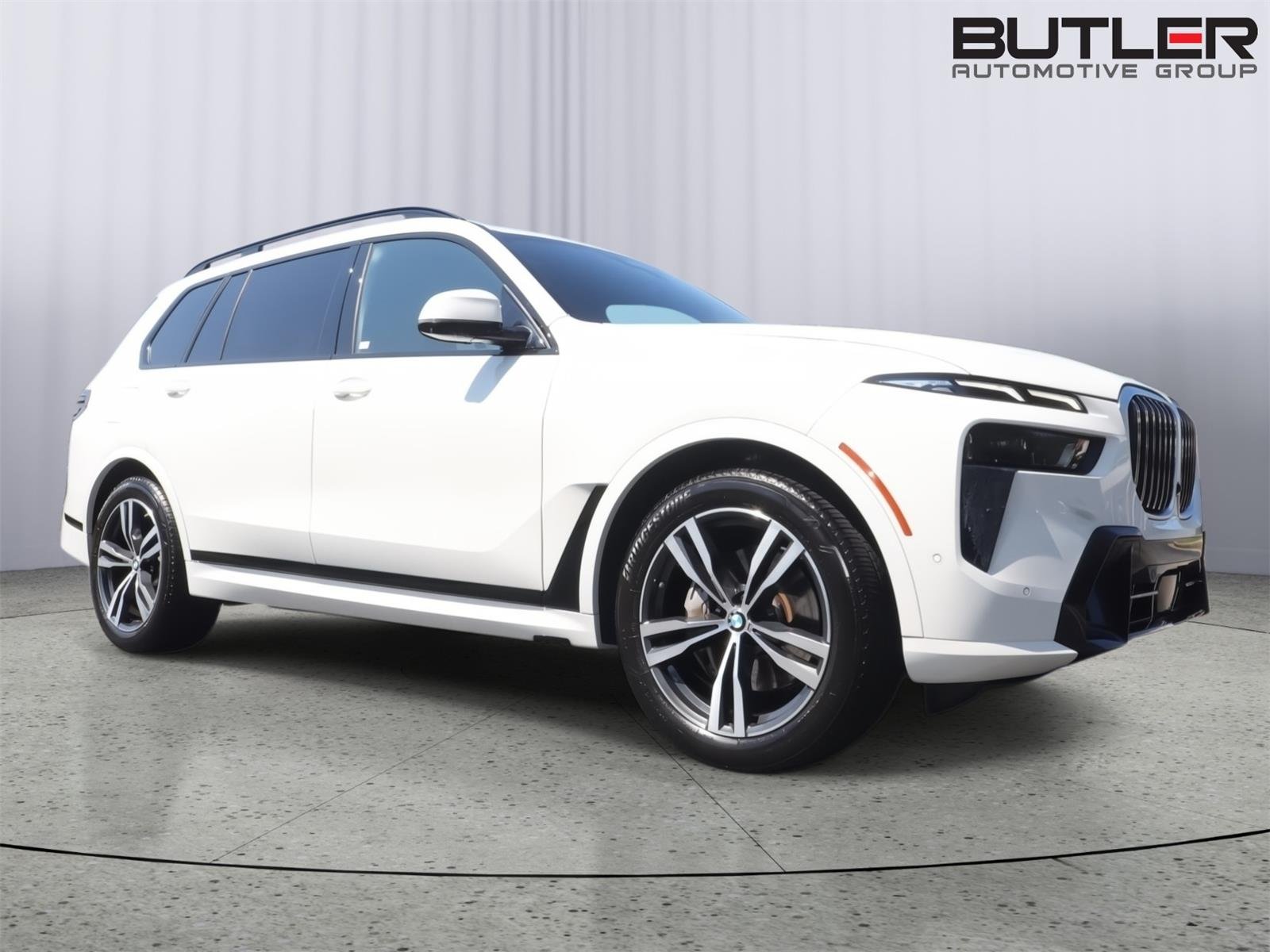 Used 2024 Alpine White BMW xDrive40i image 8