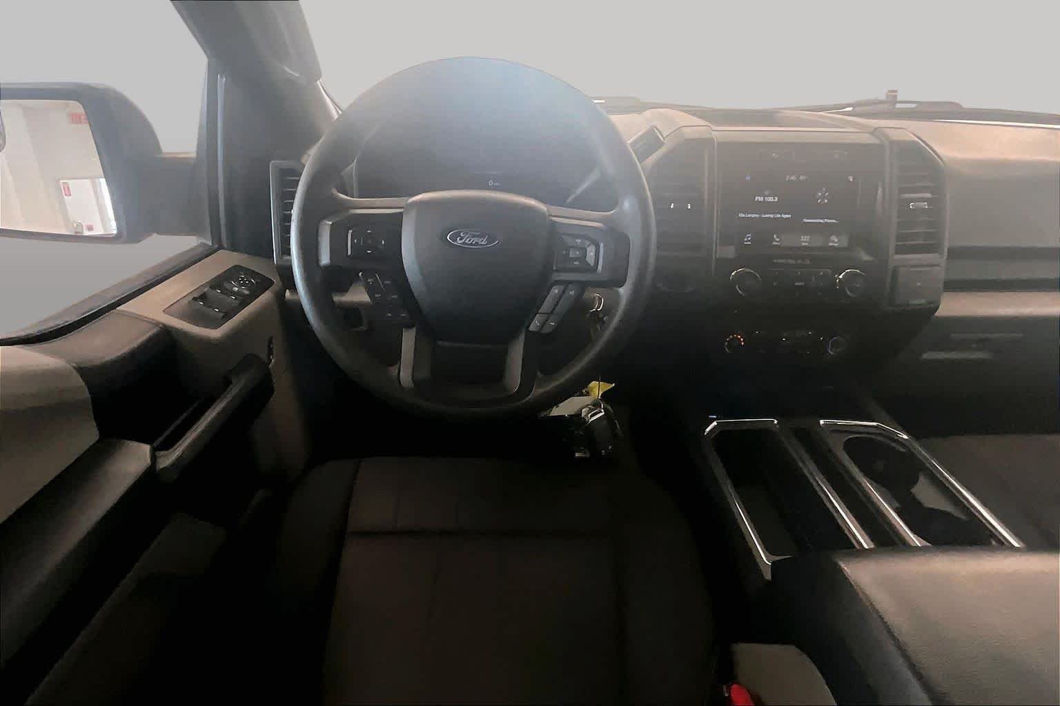 Used 2017 Magnetic Metallic Ford XL image 5