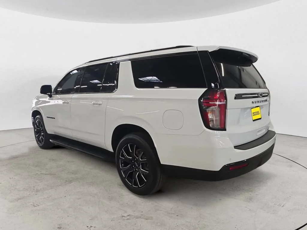 Used 2023 Summit White Chevrolet RST image 7