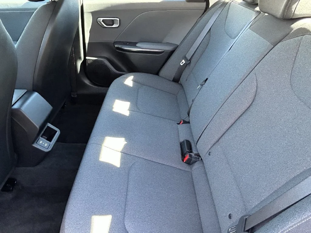 Used 2025 Deep Sea Blue Kia LXS image 13