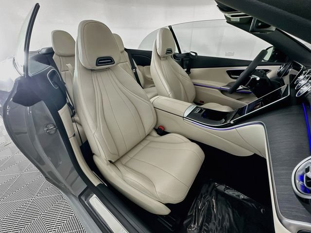 New 2027 MANUFAKTUR Alpine Grey Mercedes-Benz CLE 300 image 28