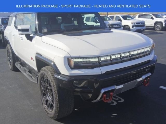 2024 GMC Hummer EV 2X SUV's photo