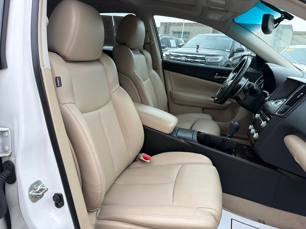 Used 2012 White Nissan 3.5 SV image 17