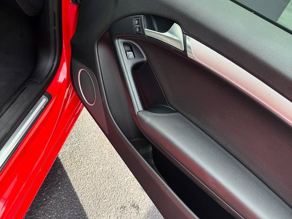 Used 2011 Brilliant Red Audi Prestige image 13