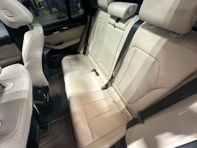 Used 2024 Black BMW M40i image 30