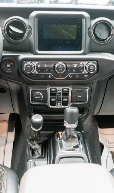 Used 2023 Blue Jeep Sahara 4xe image 15