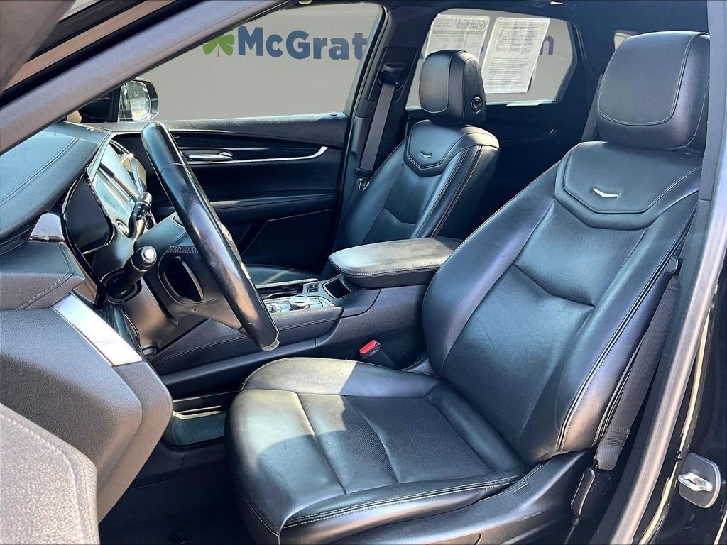 Used 2022 Black Cadillac Premium Luxury image 24