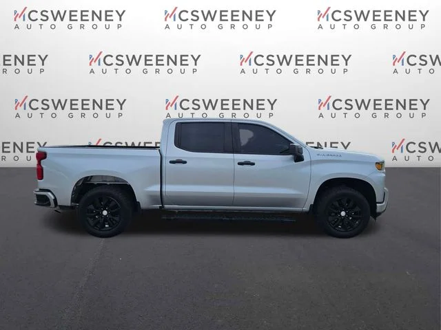 Used 2021 Silver Chevrolet Custom image 6