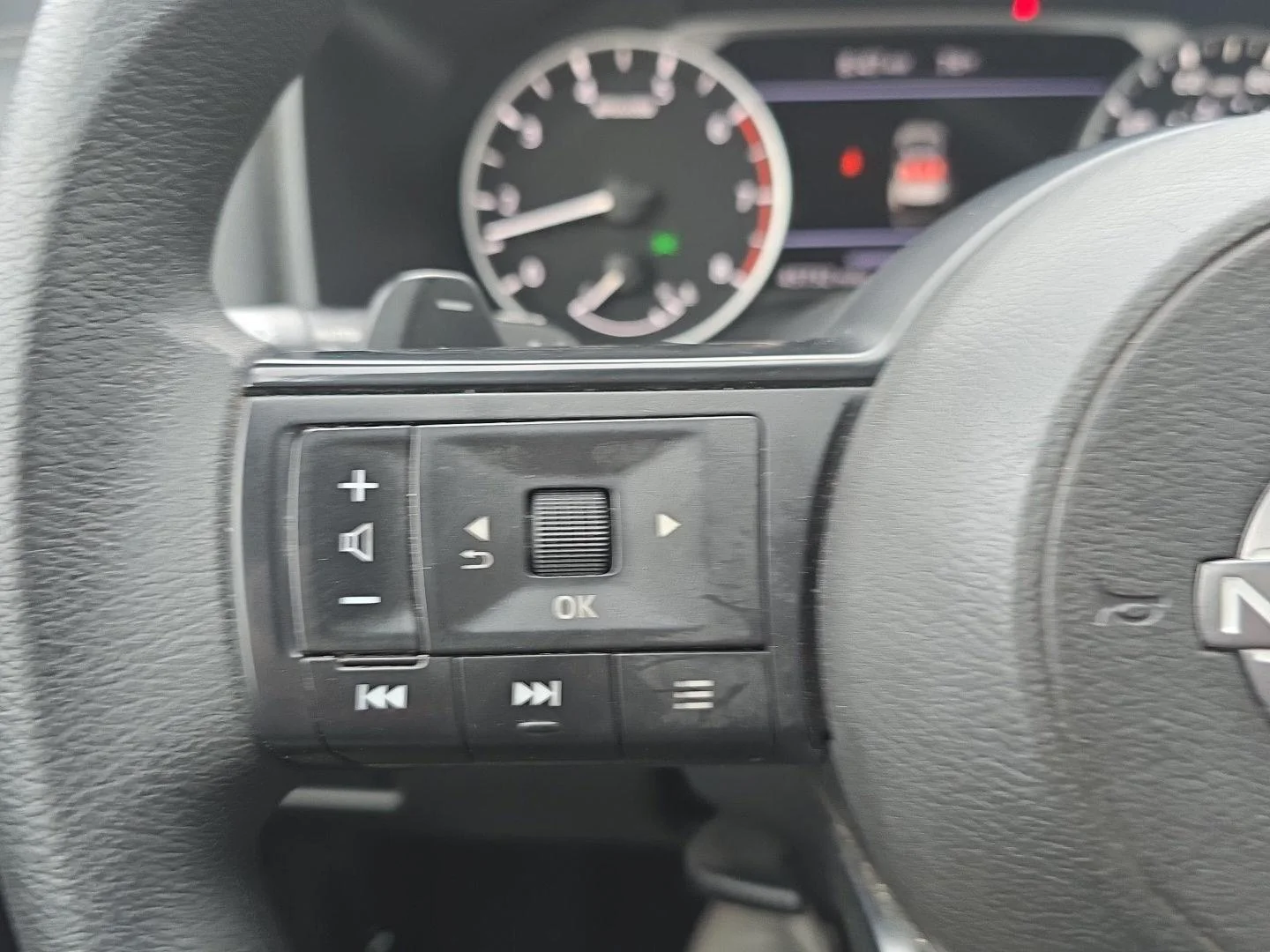 Used 2024 Gun Metallic Nissan SV image 10