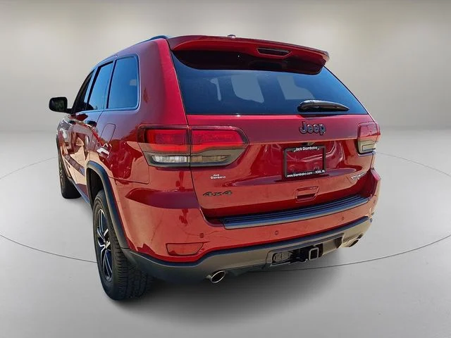 Used 2020 Red Jeep Trailhawk image 8