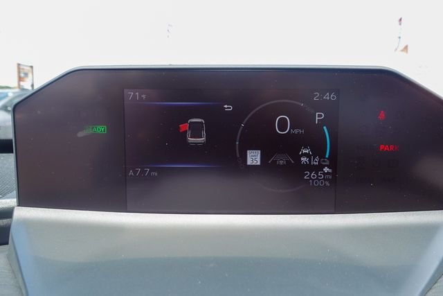 New 2026 Wind Chill Pearl <sup>1</sup> Toyota  SE image 16