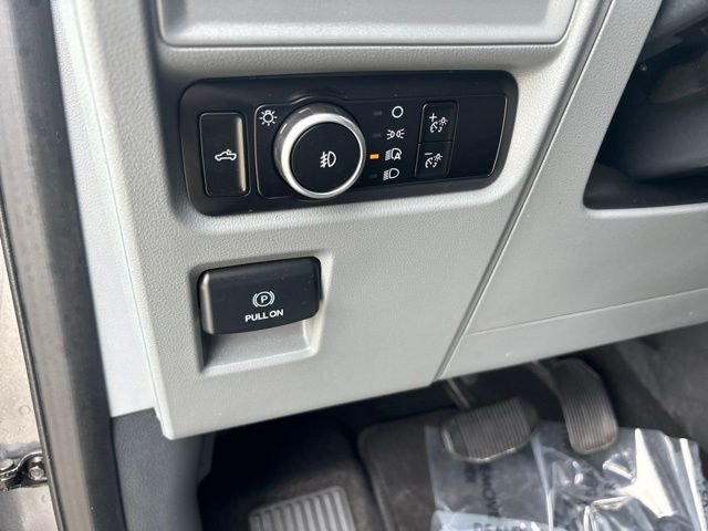 Used 2024 Gray Ford XLT image 19