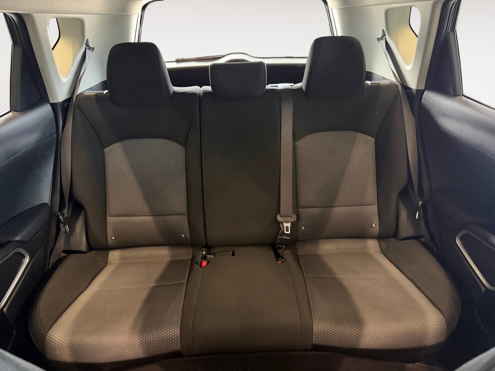 Used 2023 Fusion Black Kia LX image 24