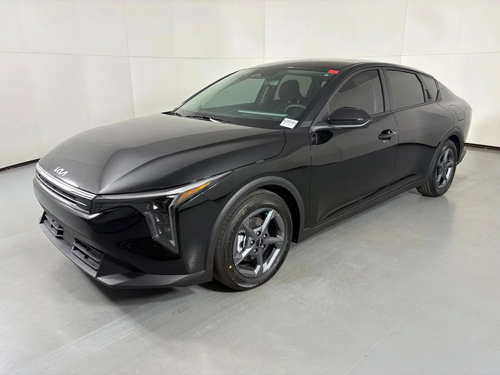 New 2026 Deep Sea Blue Kia LXS image 4