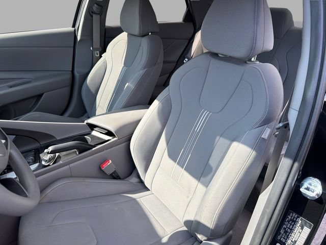 2024 Hyundai Elantra SEL - Photo 14