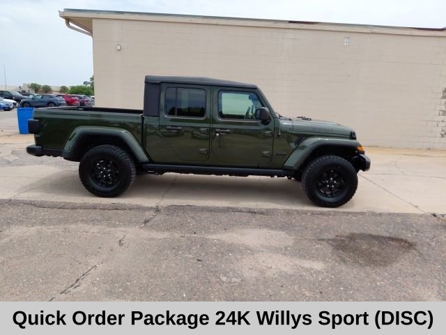 Used 2023 Green Jeep Willys image 3