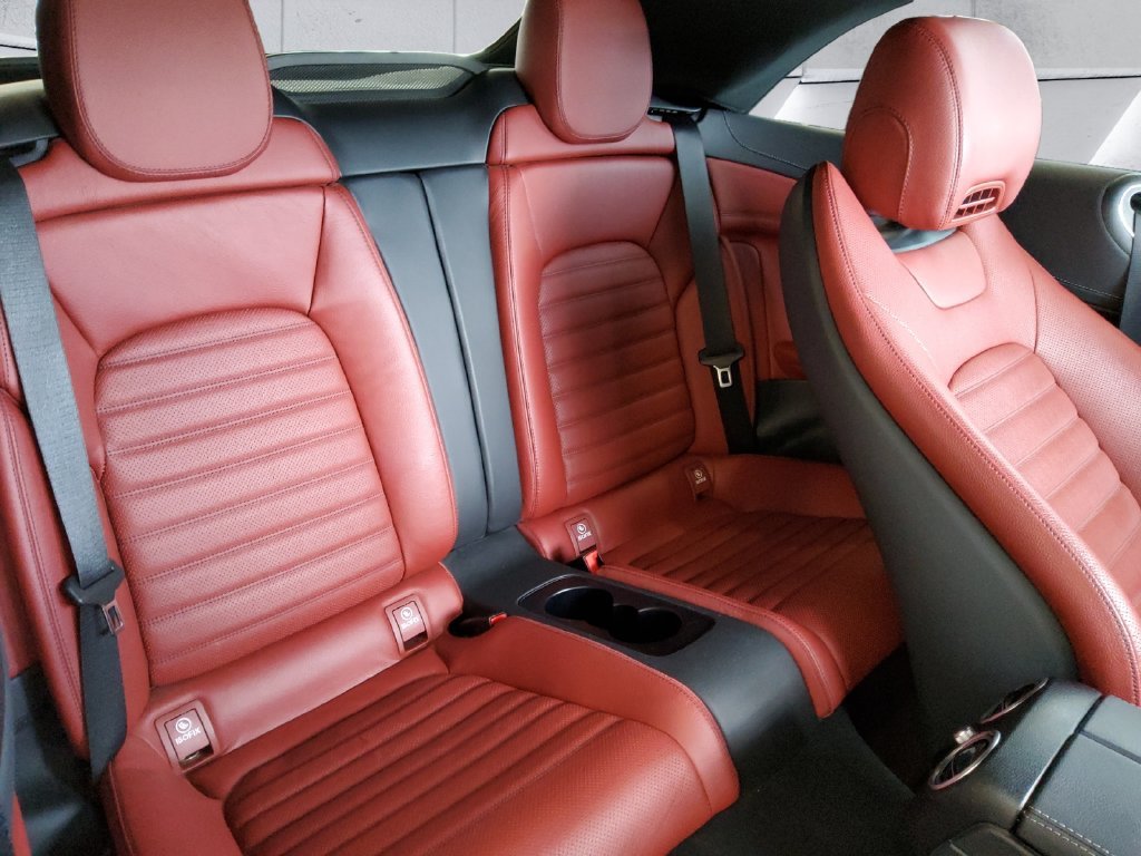 Used 2023  Mercedes-Benz C 300 image 16
