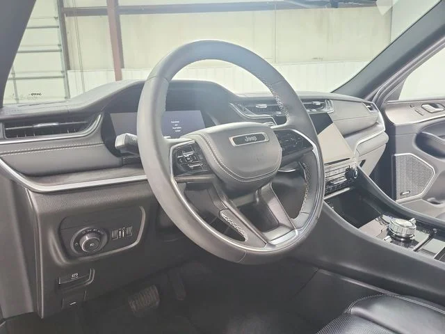 Used 2023 Gray Jeep Overland image 18