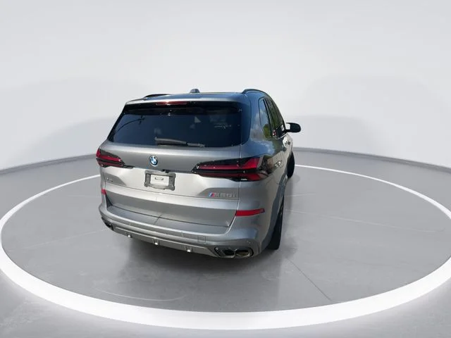 Used 2024 Gray BMW M60i image 7