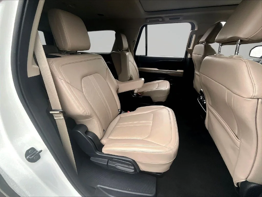 Used 2024 White Ford Limited image 26