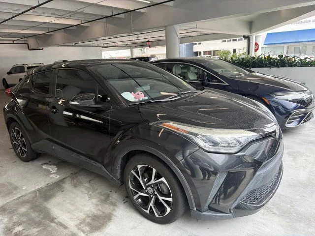 Used 2021 Black Toyota XLE image 8