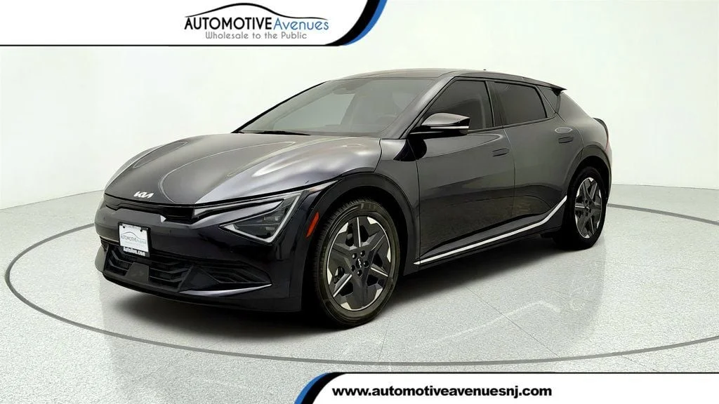 Used 2025 Panthera Metal Kia Light Long Range RWD image 1