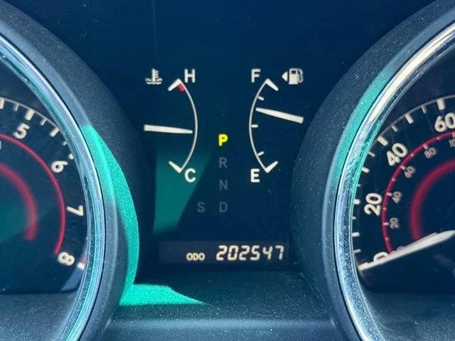 Used 2009  Toyota Base image 13