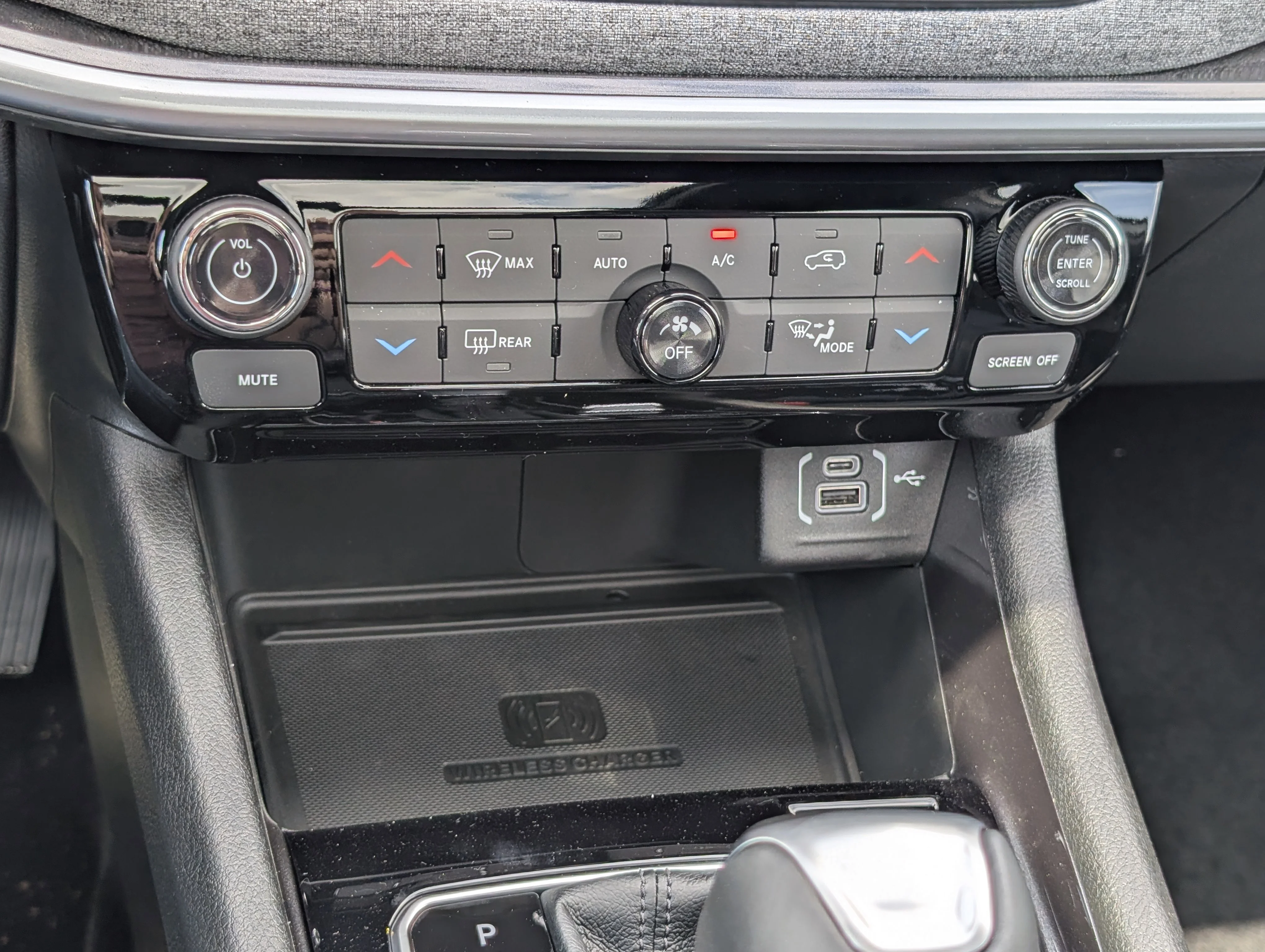 New 2026 Bright White Jeep North image 33