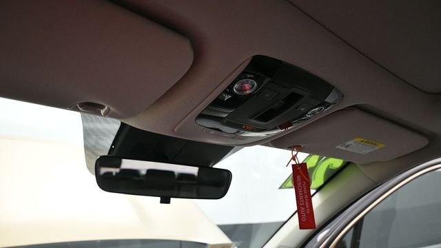 2021 Kia Sorento S - Photo 17