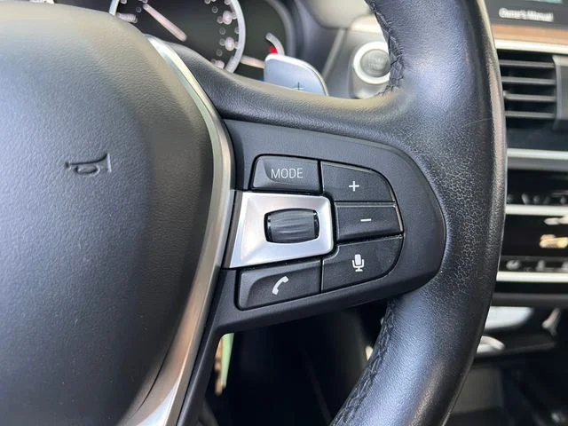 Used 2019 Alpine White BMW sDrive30i image 46