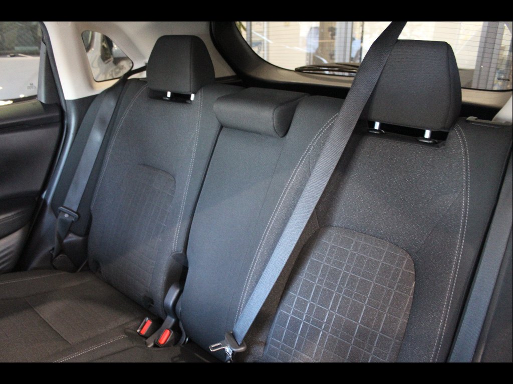 Certified Used 2023 Platinum White Pearl Honda LX image 17
