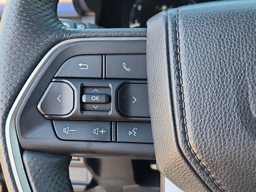 2025 Toyota Tacoma TRD Off Road - Photo 16