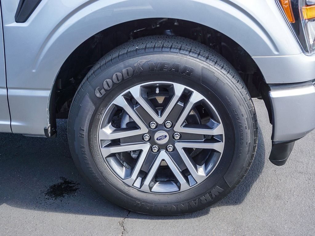Used 2023 Silver Ford XL image 9