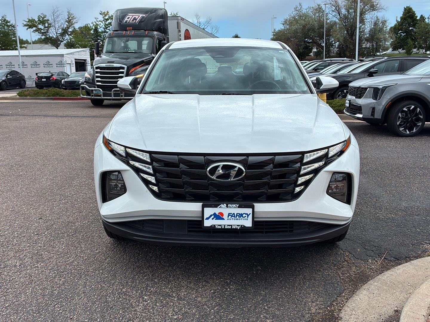 Used 2024 White Pearl Hyundai SE image 2