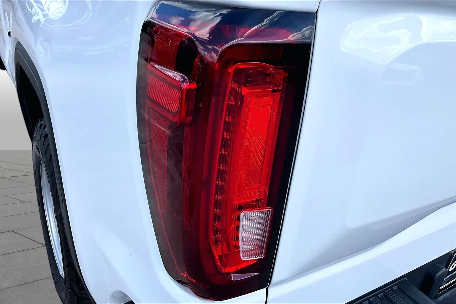 Used 2023 Summit White GMC Pro image 29