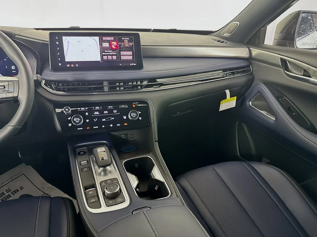 Certified Used 2027 Black INFINITI SPORT image 31