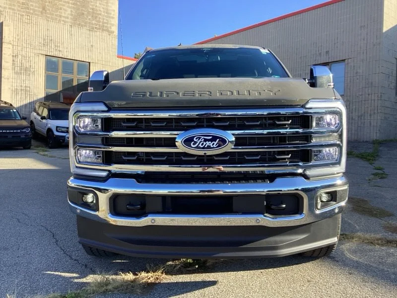 New 2027 Gray Ford King Ranch image 2