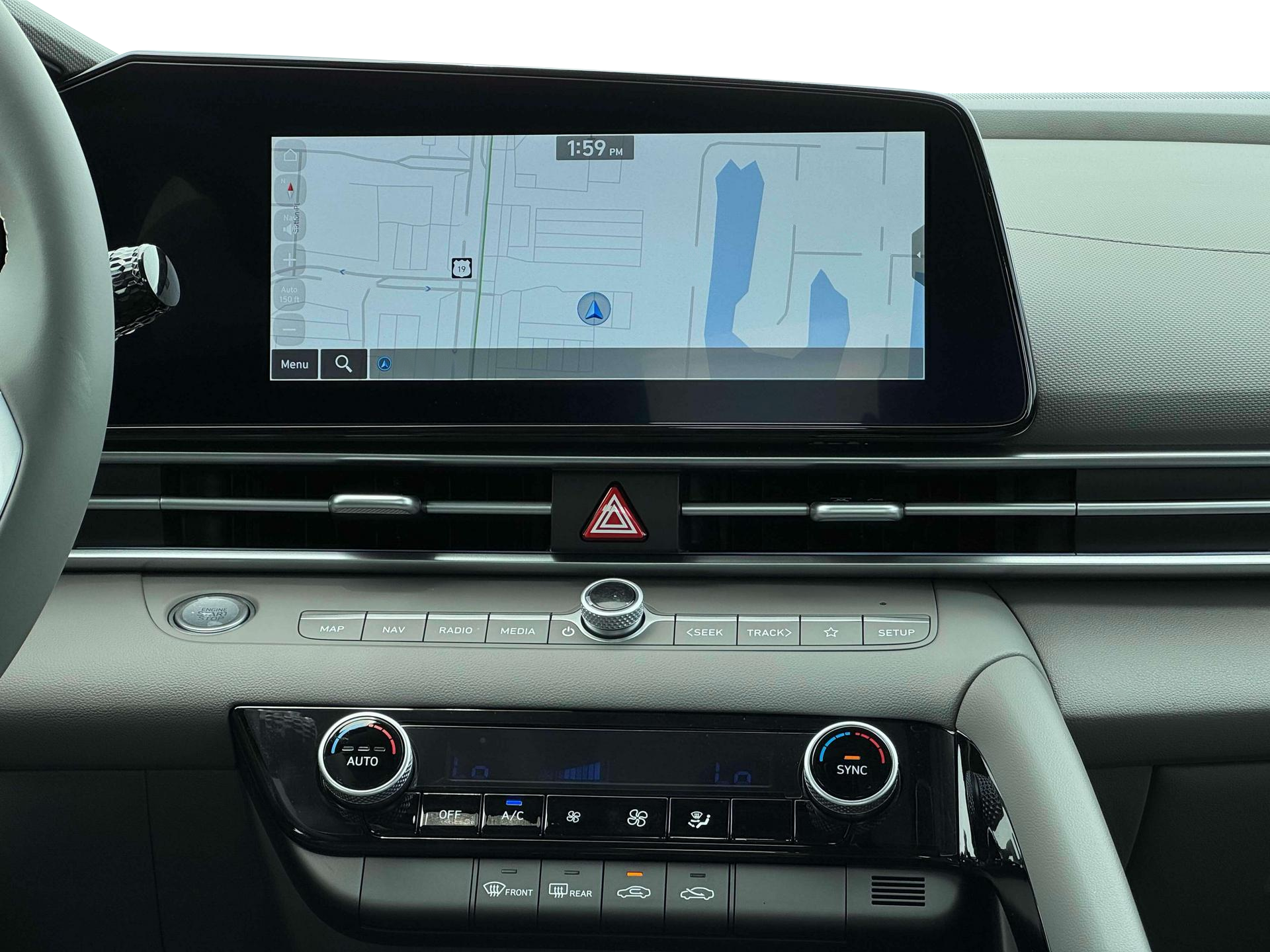 New 2025 White Hyundai SEL Sport image 19