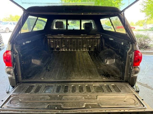 Used 2007 Brown Toyota SR5 image 16
