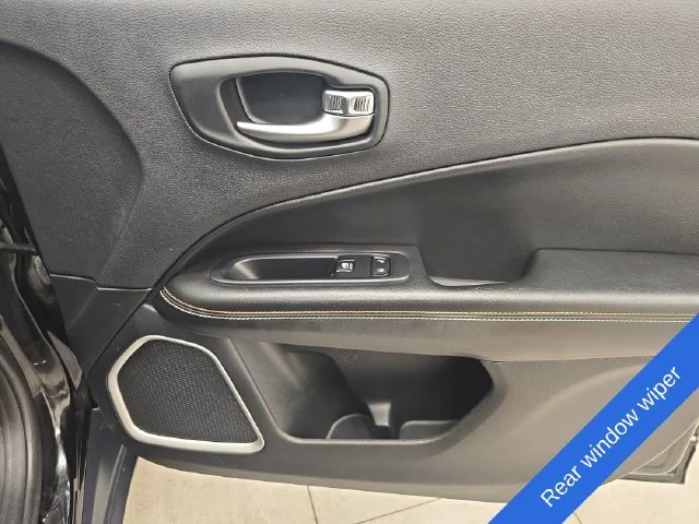 Used 2019 Diamond Black Jeep Sport image 11