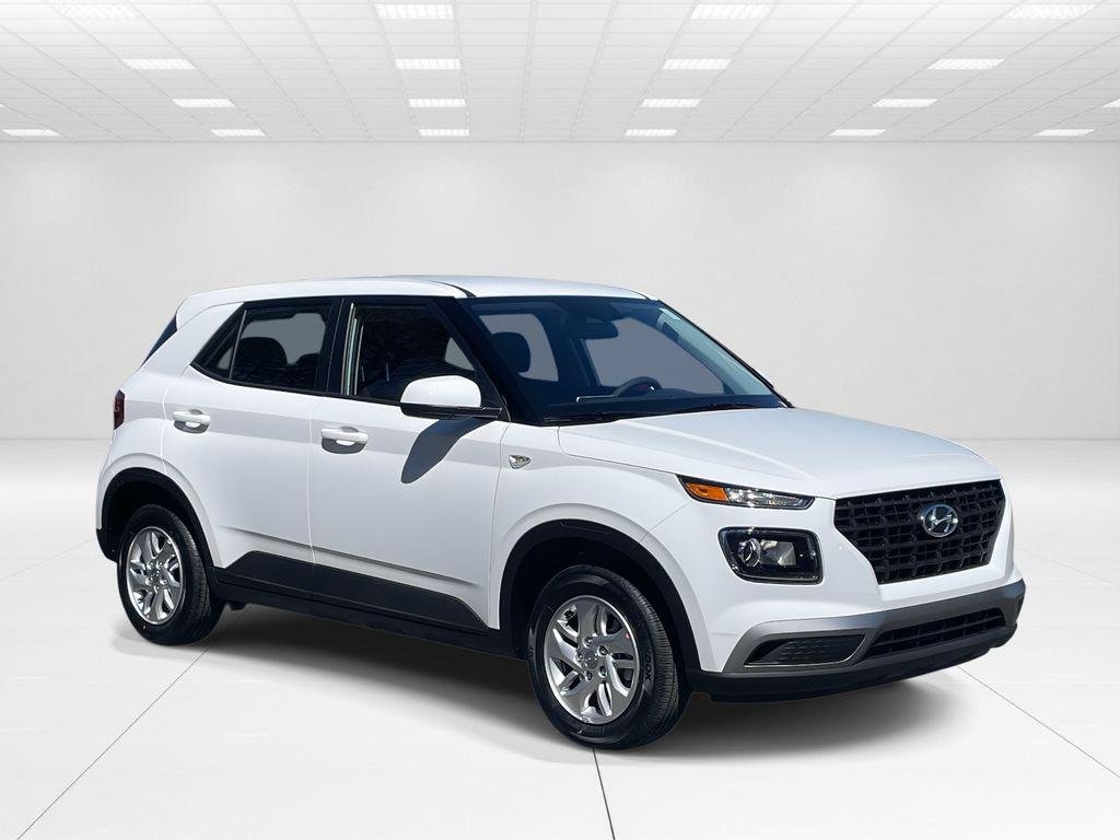 New 2026 White Hyundai SE image 1