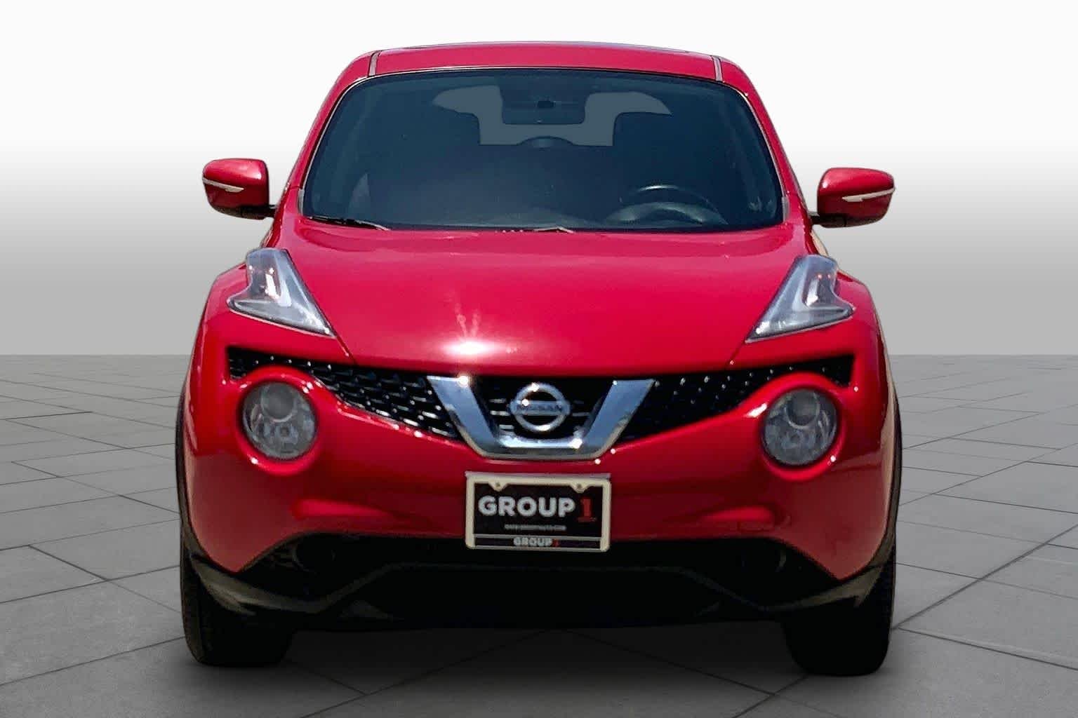 Used 2017 Red Alert Nissan SV image 4