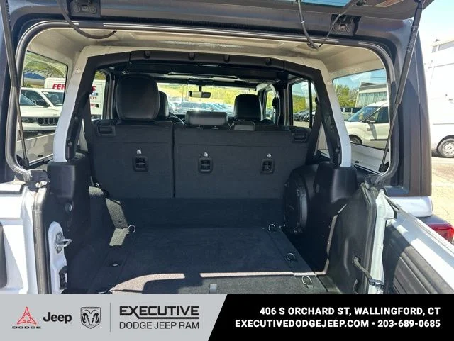 Used 2023 White Jeep Sahara 4xe image 7