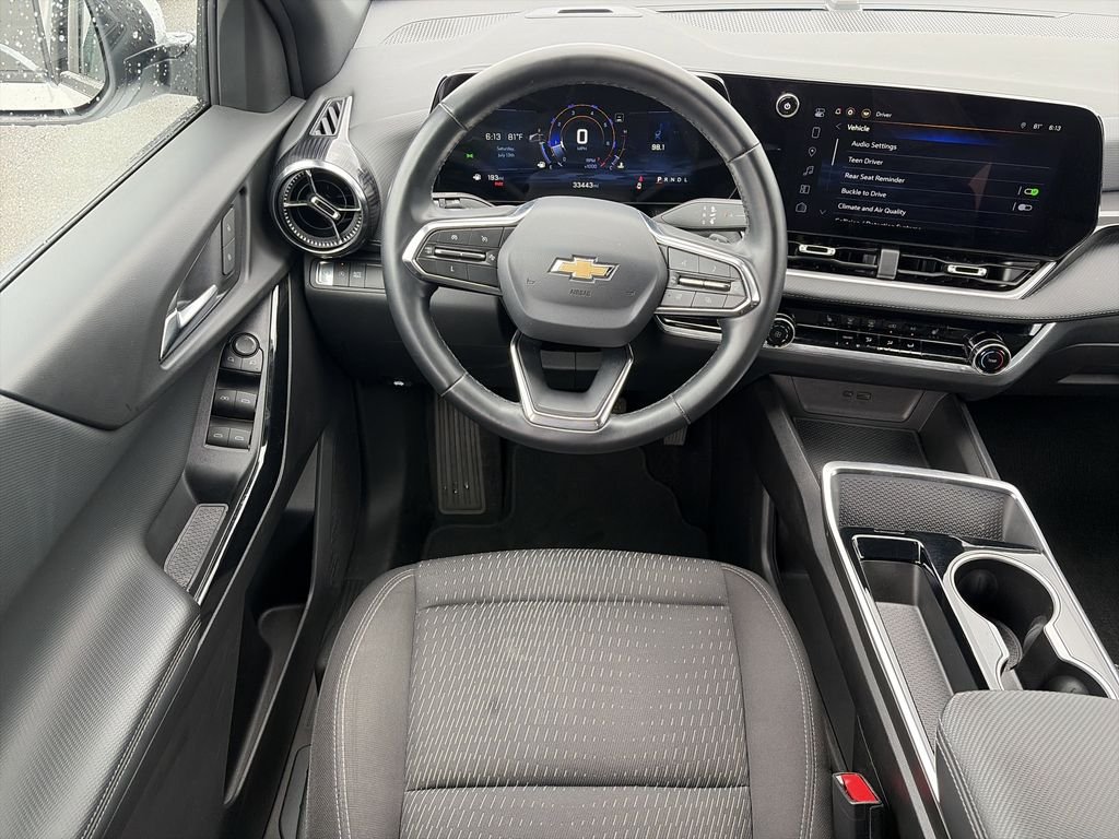 Used 2025 White Chevrolet LT image 15