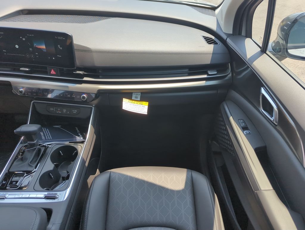 New 2026 Ceramic Silver Kia SX image 16