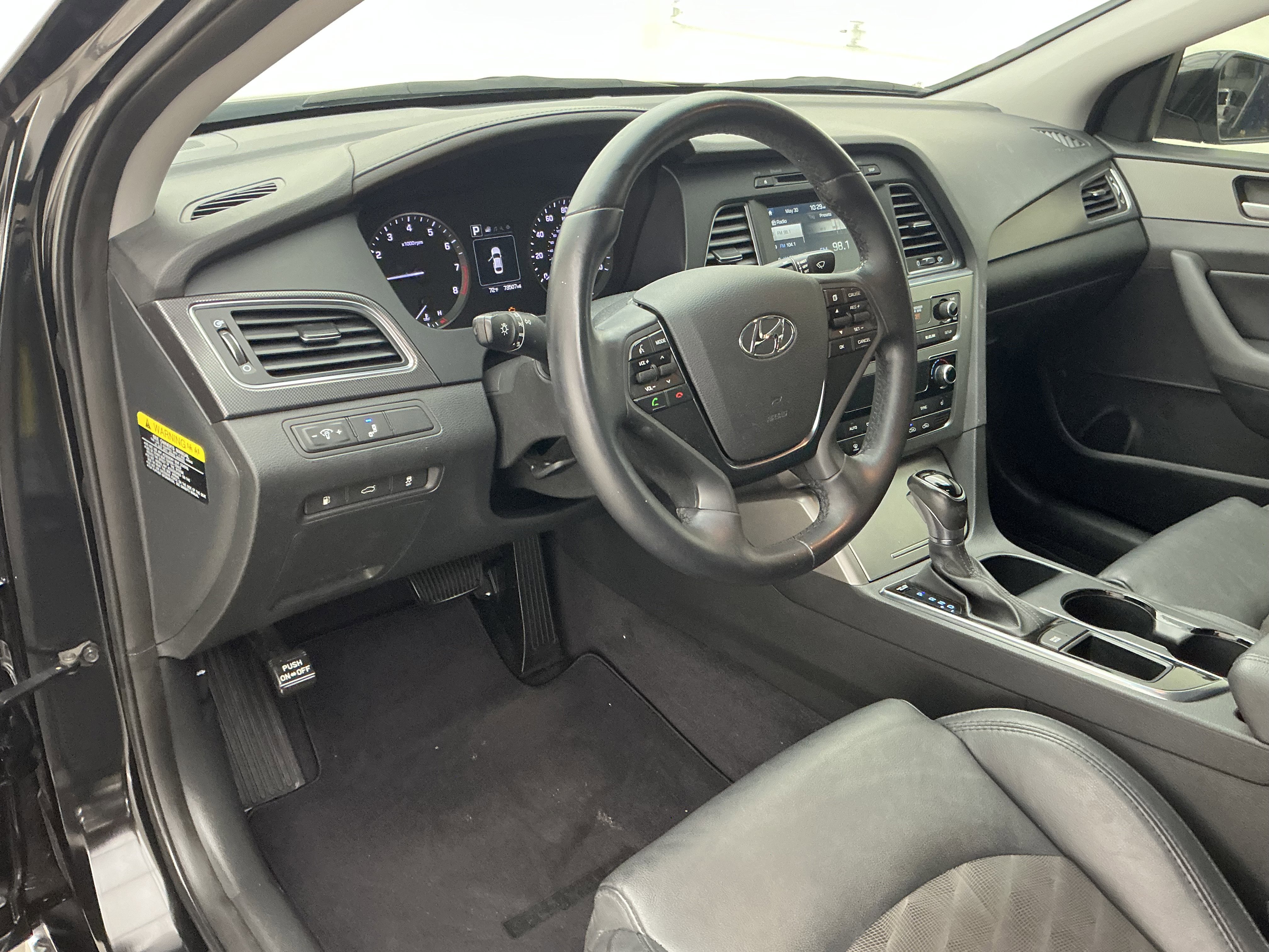 Used 2016 Phantom Black Hyundai 2.4L Sport image 16