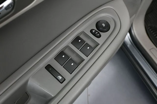 Used 2014 Gray Chevrolet LS image 19