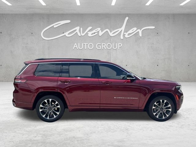 Used 2024 Red Jeep Overland image 18