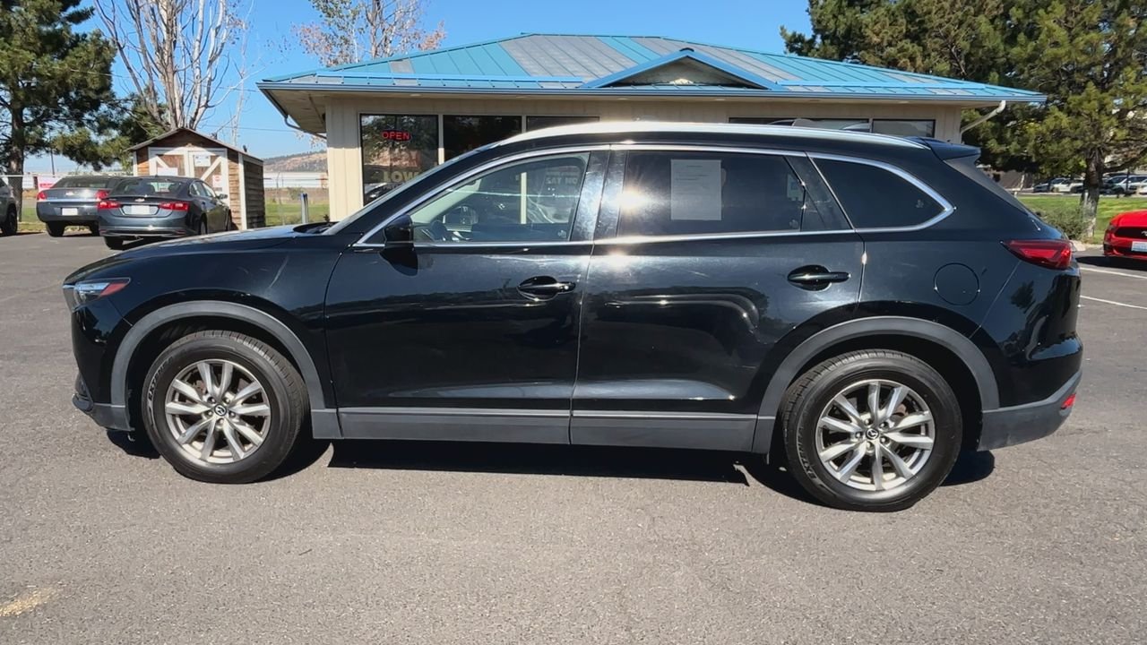 2017 Mazda CX-9 Touring photo 4